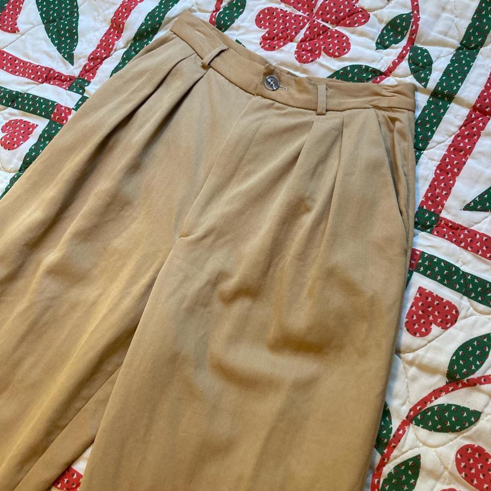 Vintage tan trousers